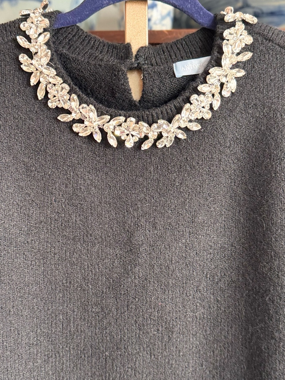 Antonio Melani Kortney Jeweled Crew Neck Short Sleeve Sweater Black Sz M NWT - Picture 2 of 7
